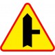 Naklejka znak ostrzegawczy A-6b Skrzyżowanie z drogą podporządkowaną występującą po prawej stronie