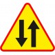 Naklejka znak ostrzegawczy A-20 Odcinek jezdni o ruchu dwukierunkowym